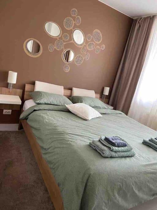 Lovely 1-Bedroom Apartament With Free Parking Sofia Bagian luar foto